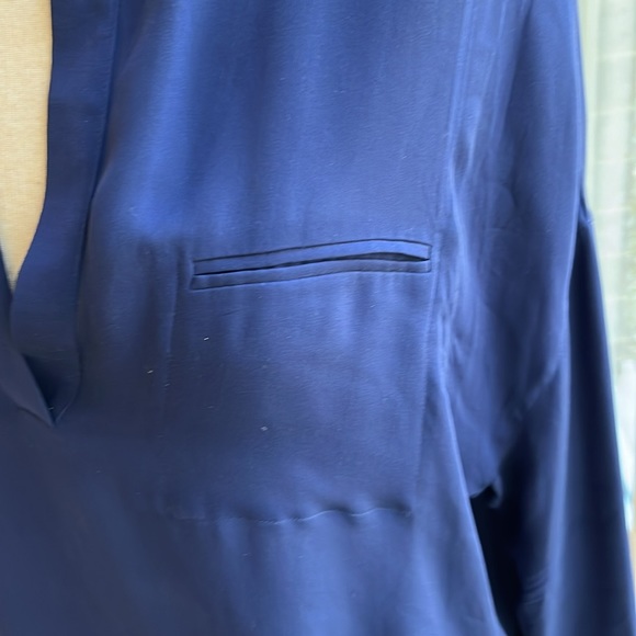 EUC Vince 100% silk top - Picture 3 of 9